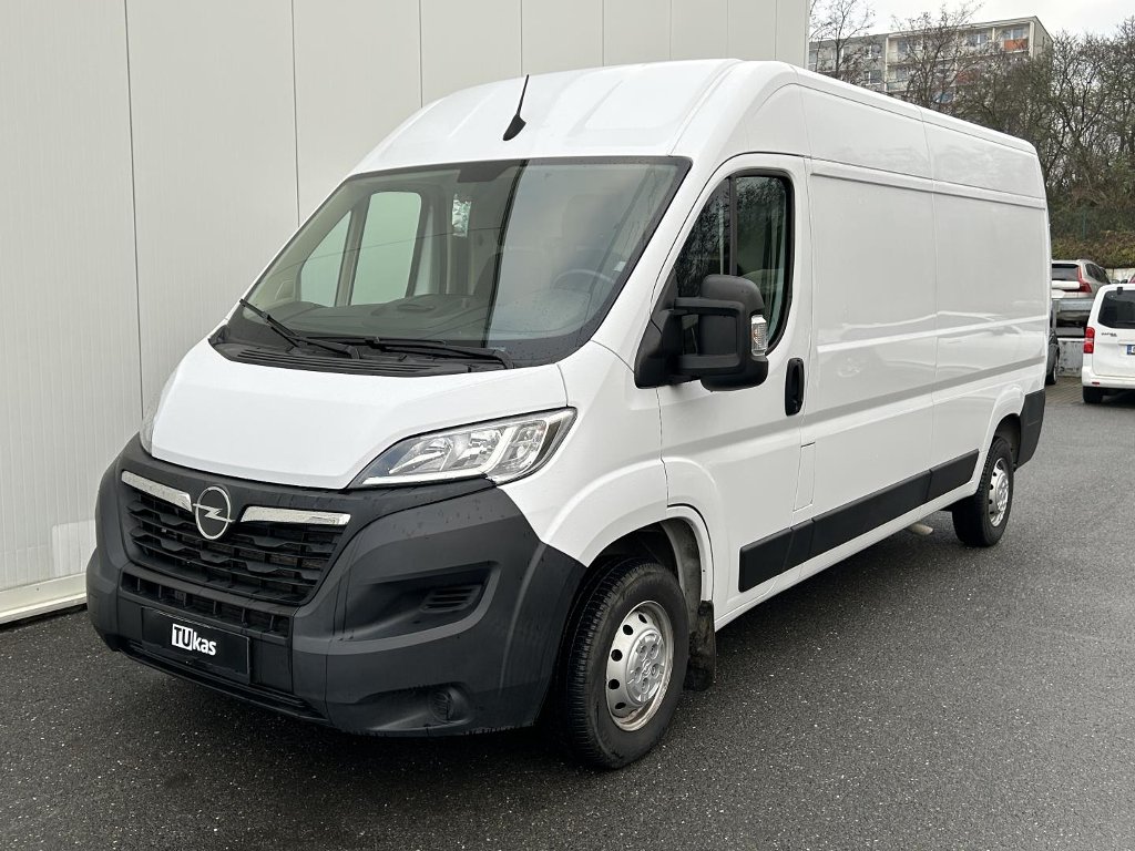Opel Movano