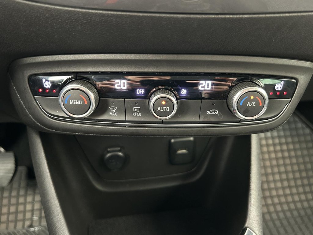 Opel Crossland X
